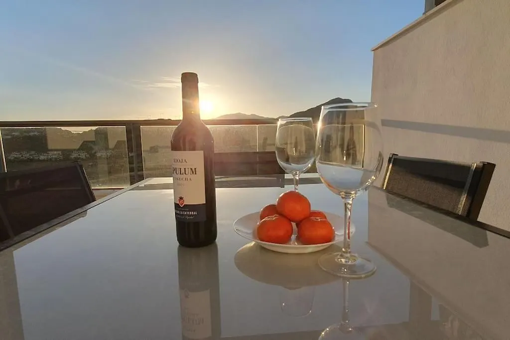 Avalon-Penthouse Marbella-2 Bed 2 Bathrooms Benahavis 0*,  Spain